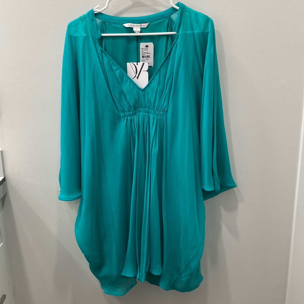 Diane von Furstenburg parakeet color dress